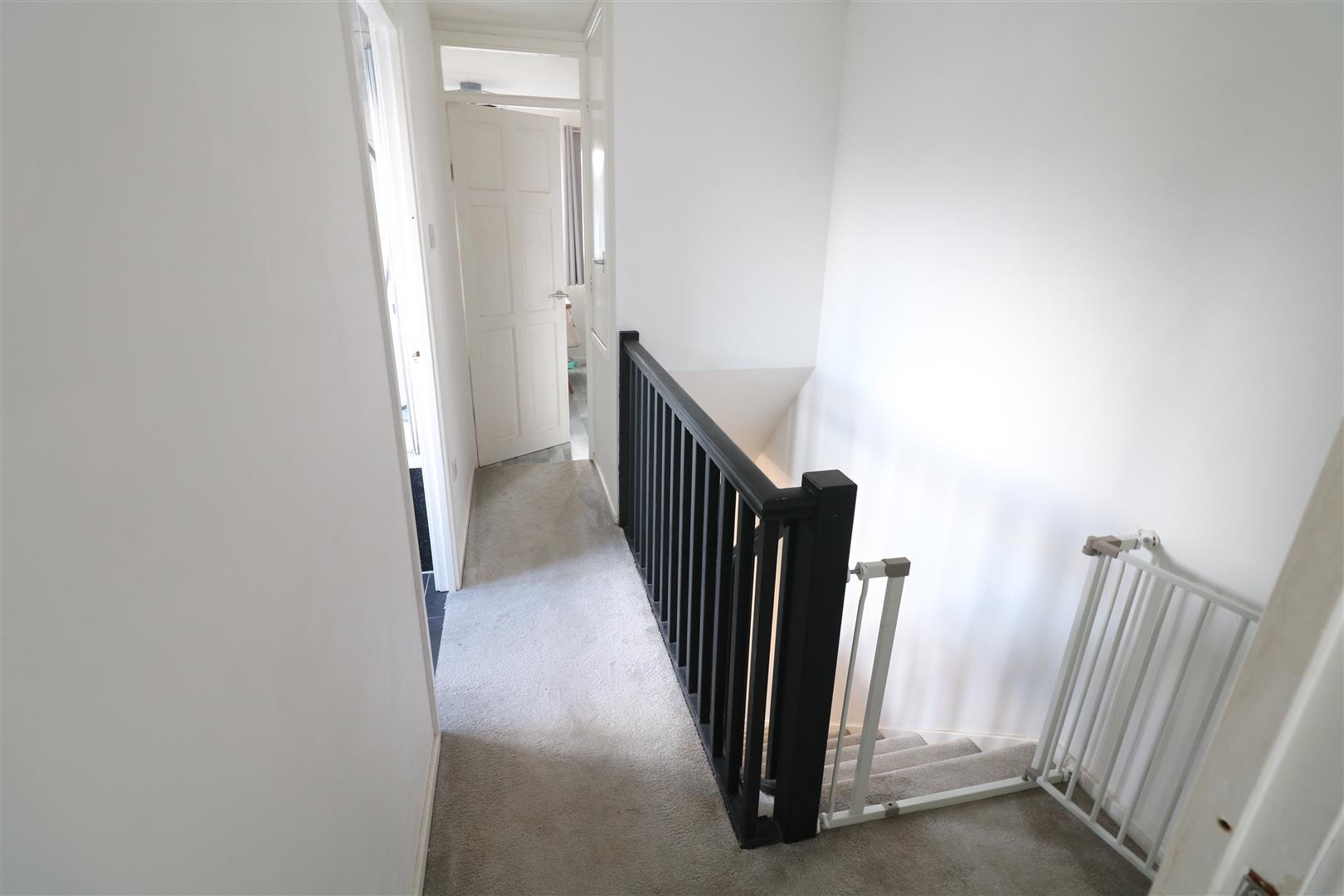 Linnburn Road, Meir Hay, Stoke-On-Trent